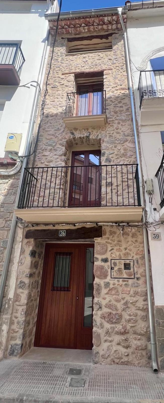 Casa Raquel Montanejos